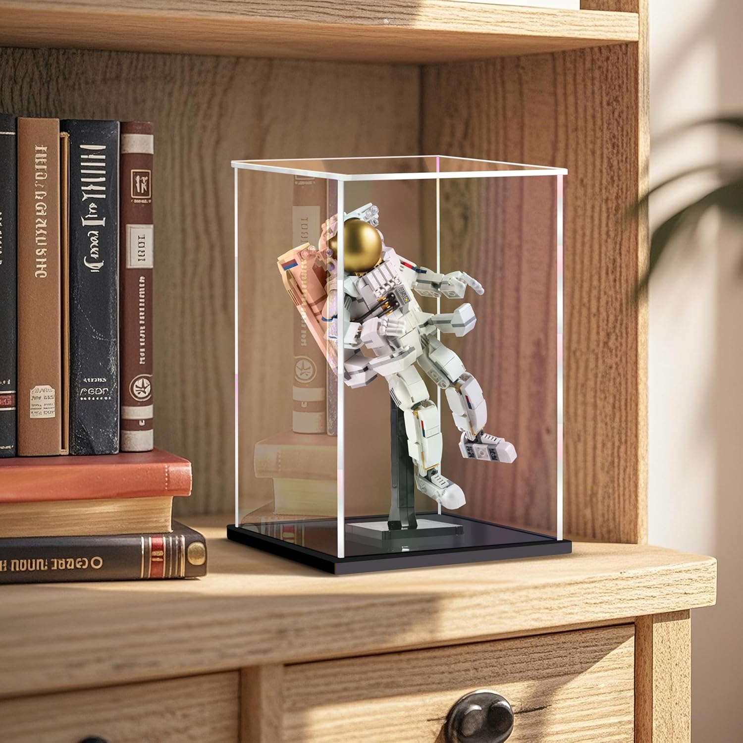 Clear acrylic dust‑proof display box for LEGO and collectible figures