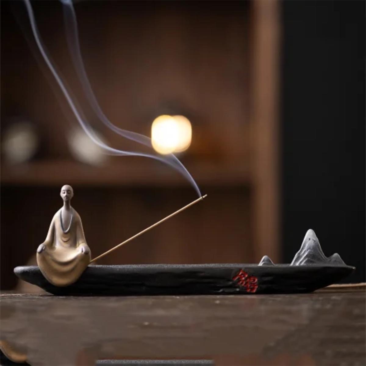 YAYITEA Zen Ceramic Incense Holder with Minimalist Design