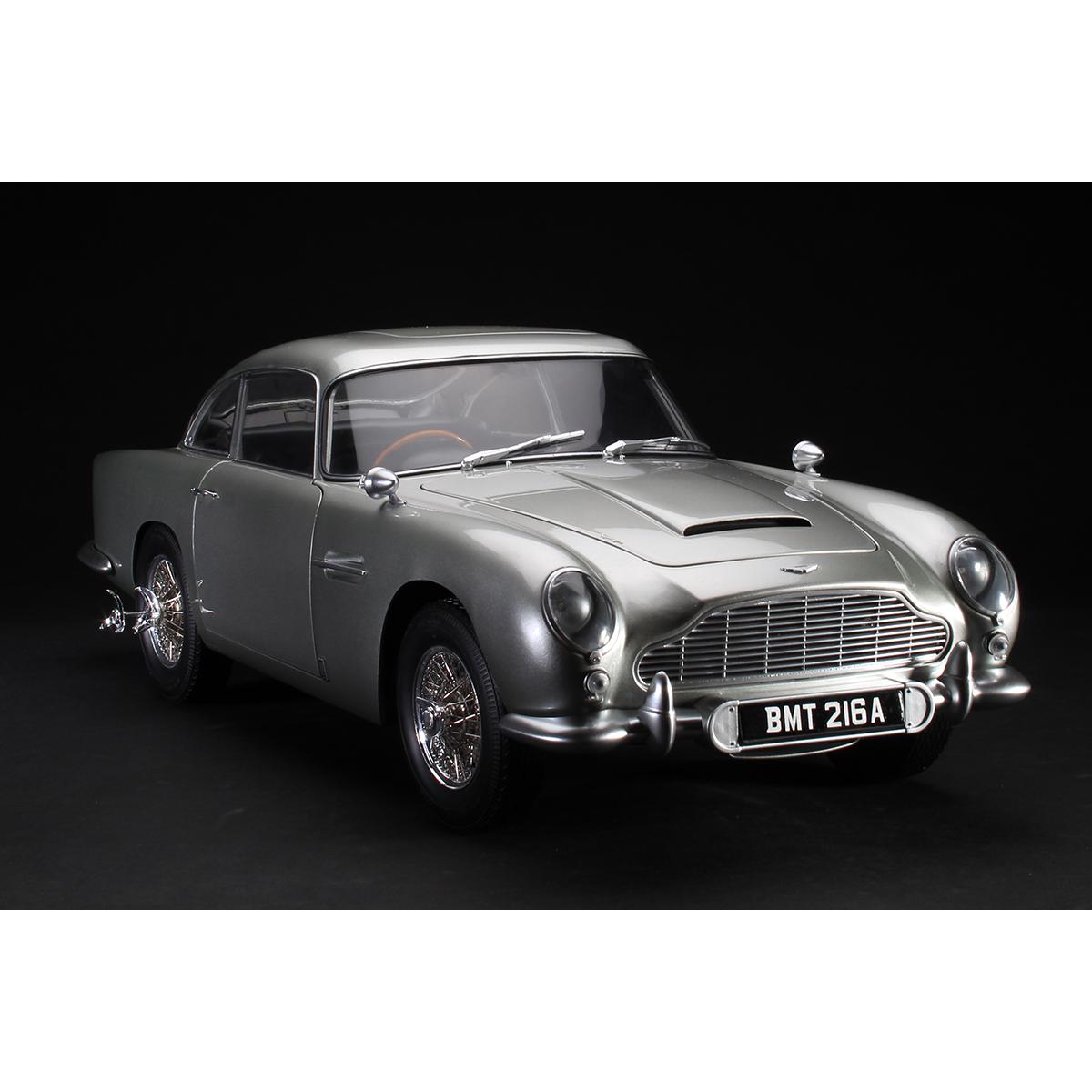 007 DB5 Goldfinger Aston Martin Model – Agora 1:8 Kit – Creawell