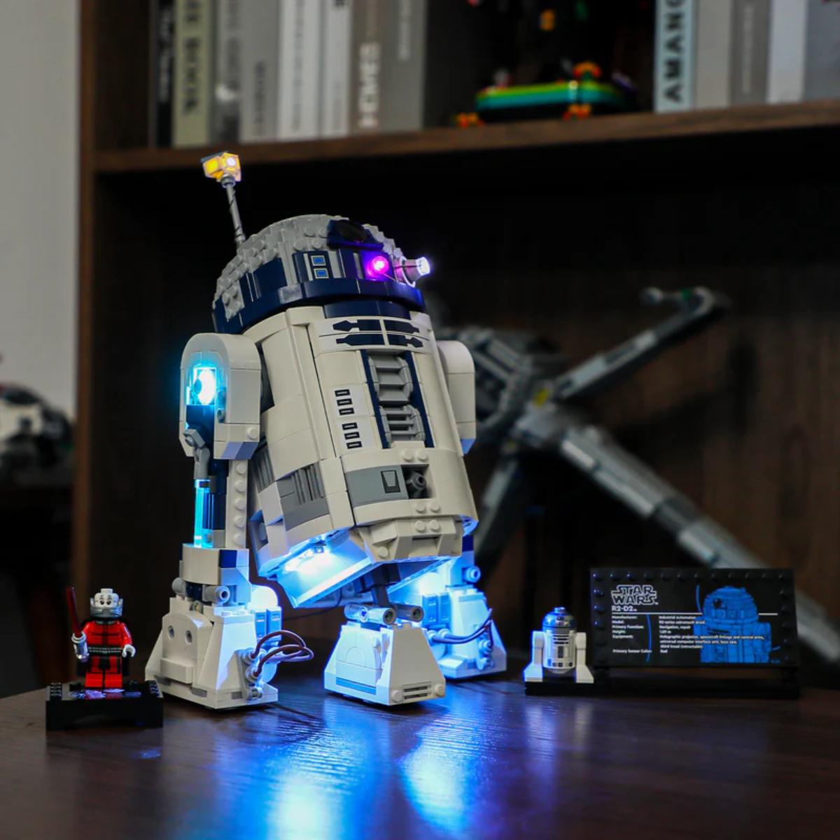 BriksMax LED Light Kit installed in R2-D2 75379 dome