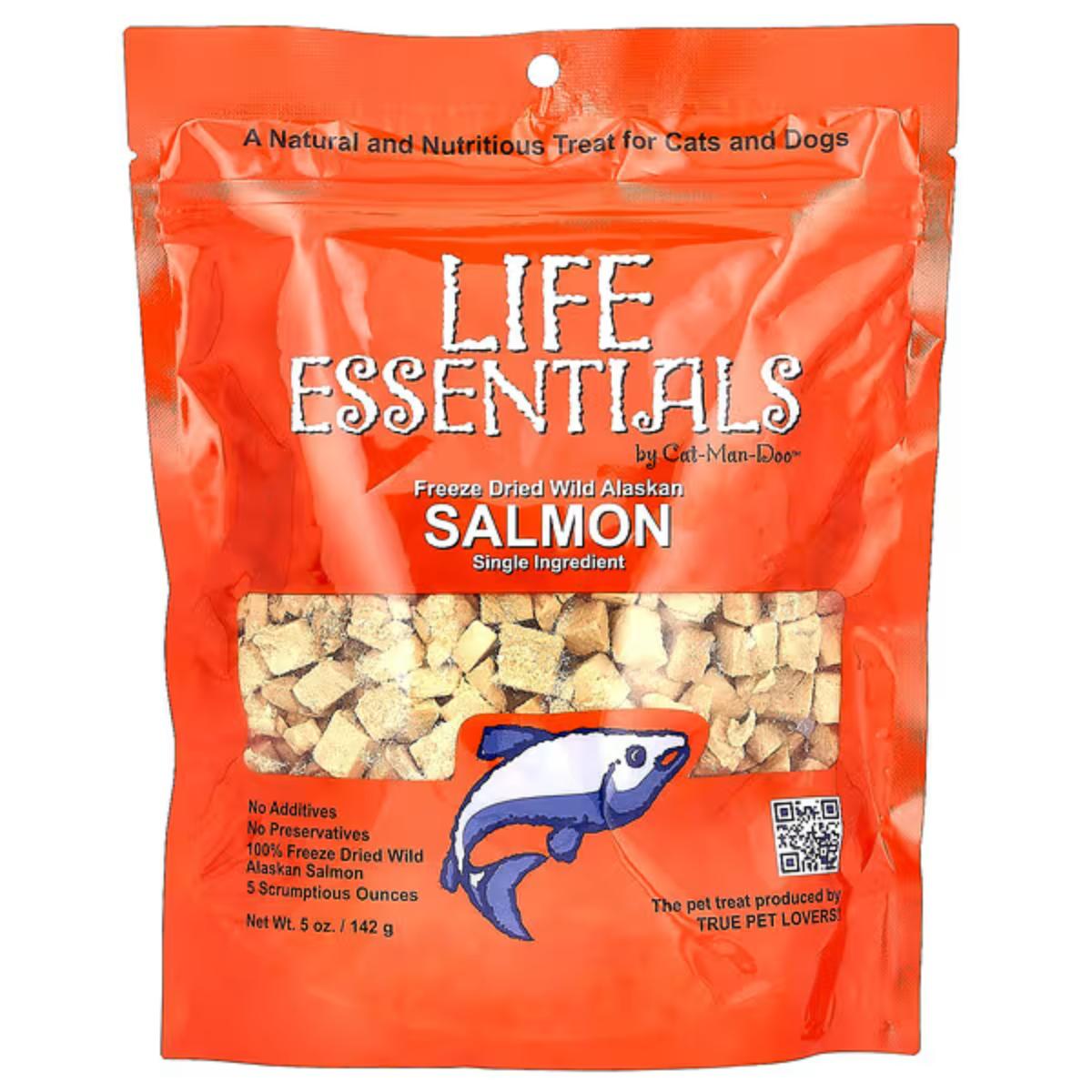 Freeze-dried wild Alaskan salmon cat and dog treat – Cat-Man-Doo Life Essentials