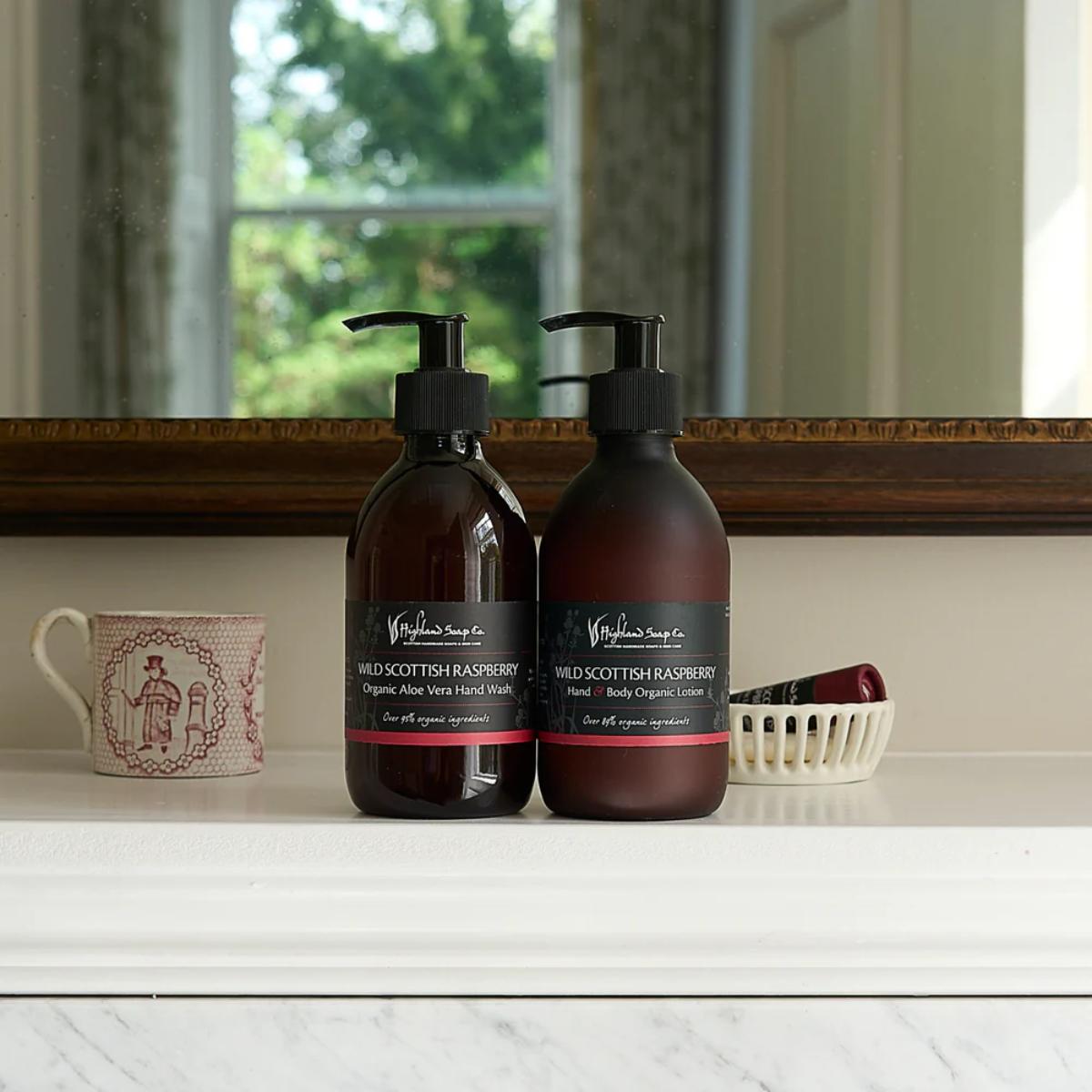 Wild Scottish Raspberry Hand Wash 300ml bottle – organic, antibacterial, raspberry seed oil & aloe vera